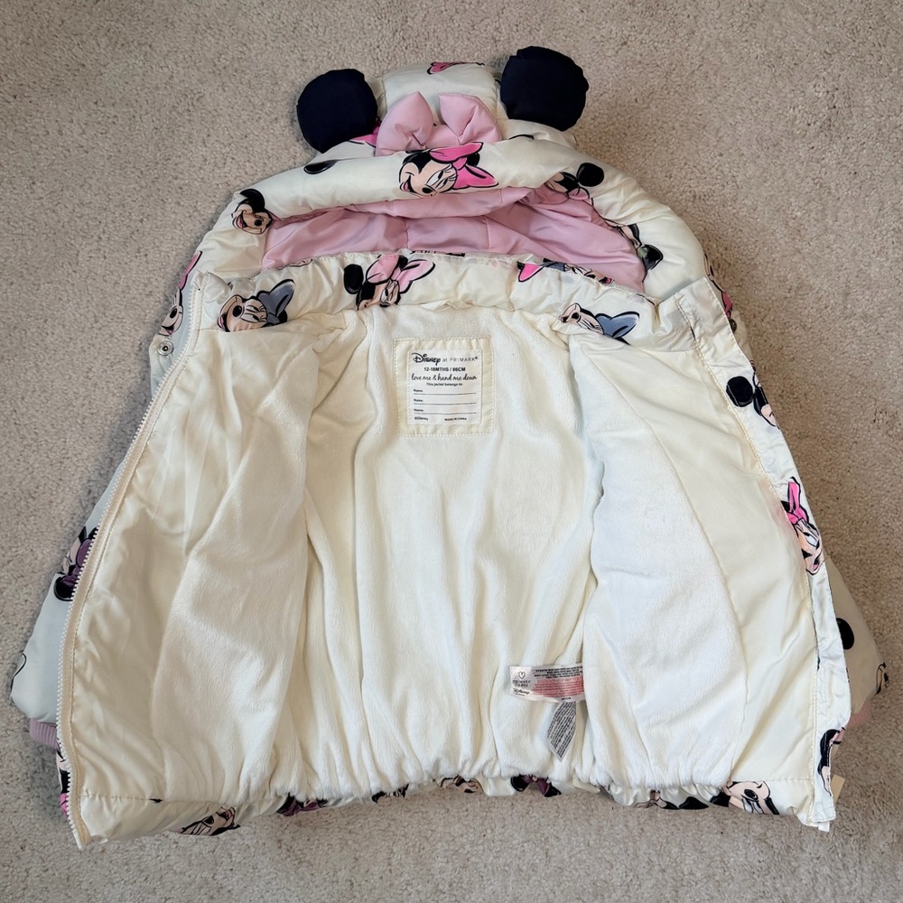 Disney at Primark Minnie Mouse Puffer Jacket - Picture 6 of 13